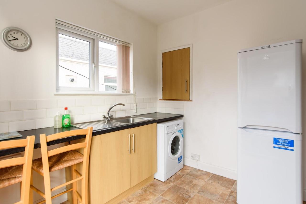 Handpost View Appartement Newport  Buitenkant foto